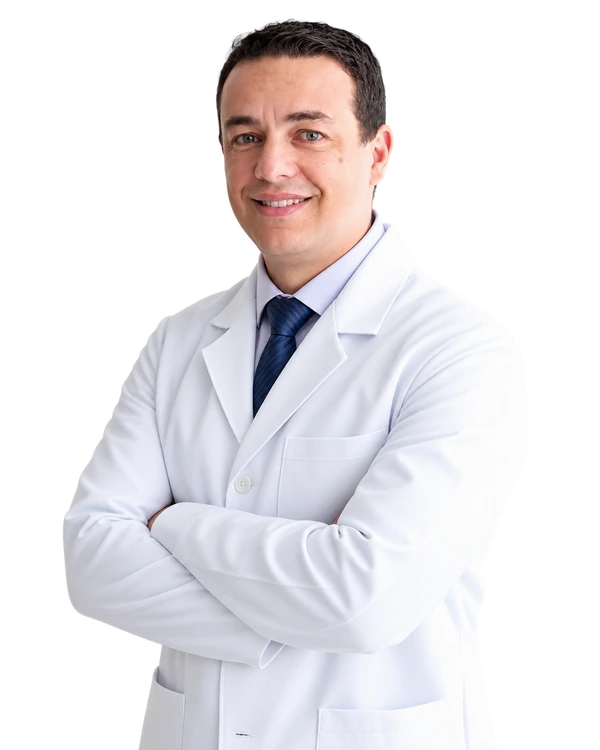 Dr. Artur Costa, médico ortopedista